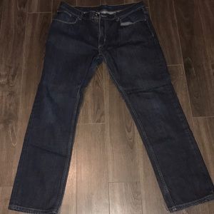 Perry Ellis Slim Fit Jeans - Gently worn 36W 32L